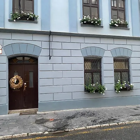 Modrý Dom 1